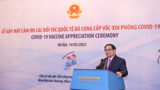 Thủ tướng Chính phủ Phạm Minh Chính gặp mặt cảm ơn các đối tác quốc tế đã hỗ trợ vaccine phòng COVID-19 cho Việt Nam