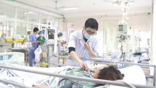 Quảng Ninh thay huyết tương cứu sống bệnh nhân bị viêm tụy cấp nguy kịch