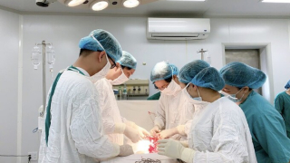 Bắc Giang: Người phụ nữ suýt mất mạng do tự phá thai tại nhà