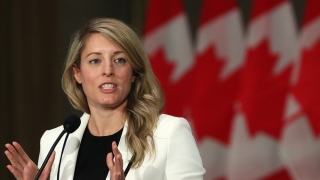 Bộ trưởng Ngoại giao Canada Mélanie Joly thăm Indonesia và Việt Nam