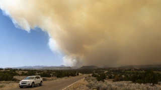 Mỹ: Cháy rừng ở bang New Mexico gây nguy hiểm đối với hàng loạt ngôi làng trên núi