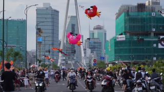 TP. HCM: Rác thải chất đống ở khu đô thị mới Thủ Thiêm