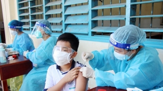 Bộ Y tế: Địa phương chịu trách nhiệm nếu không tiếp nhận đủ vaccine tiêm phòng COVID-19