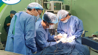 Đưa âm thanh đến với các em nhỏ bị điếc bẩm sinh nhờ kỹ thuật cấy ốc tai điện tử