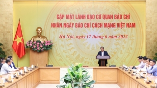 Thủ tướng Phạm Minh Chính gặp mặt các lãnh đạo cơ quan báo chí