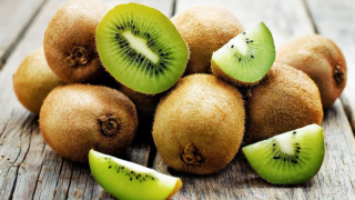 Điều gì xảy ra khi bạn ăn quá nhiều kiwi?
