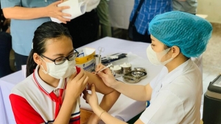 Sóc Trăng: Hơn 2.000 trẻ từ 5 đến 12 tuổi đã tiêm mũi 2 vaccine phòng COVID-19