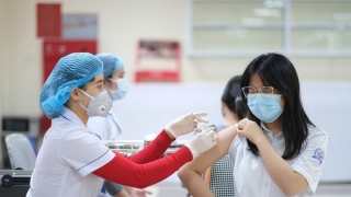 Tăng cường tiêm chủng vaccine phòng COVID-19