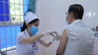 Đắk Lắk tăng cường công tác tiêm chủng và sử dụng vaccine phòng COVID-19