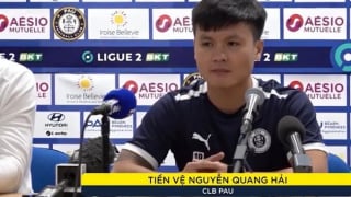 Quang Hải ra mắt Pau FC cùng HLV trưởng Didier Tholot