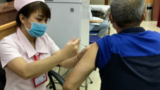Israel: Nghiên cứu phương pháp mới có thể chữa khỏi AIDS chỉ bằng 1 mũi tiêm