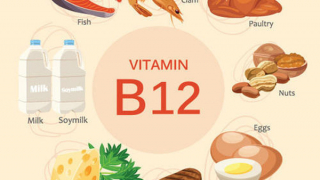 Vitamin B12 thấp có thể gây ra cảm giác nóng rát ở phần thân trên của cơ thể