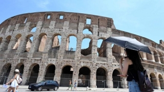 Italy ban bố cảnh báo đỏ về nắng nóng