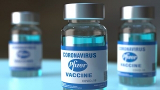 Việt Nam tiếp nhận thêm 1,5 triệu liều vaccine COVID-19 Pfizer