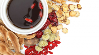Bài thuốc chữa bệnh từ Chân vũ thang