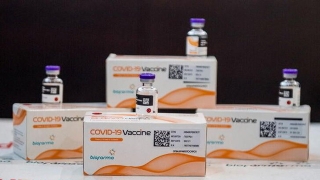 Indonesia cấp phép sử dụng khẩn cấp vaccine phòng COVID-19 nội địa