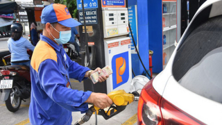 Giá xăng tăng hơn 1.000 đồng/lít từ 15h chiều ngày hôm nay 11/11