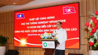 Phó Thủ tướng Lào cùng lãnh đạo UBND TP. HCM thăm và làm việc tại Vạn Phúc City