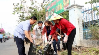 Phát động ra quân phong trào Chung tay bảo vệ môi trường xanh, sạch, đẹp