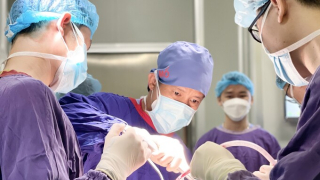 Chấn thương khi chơi thể thao bị tổn thương tổn sụn khớp gối