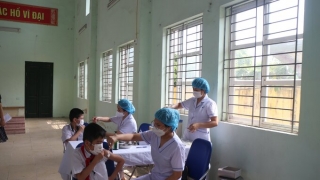 Tình hình tiêm chủng vaccine phòng COVID-19 tính đến ngày 2/5