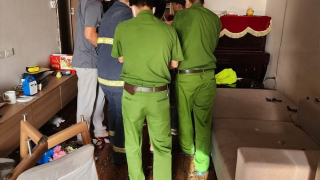 Hà Nội cứu thành công bé trai 14 tuổi định nhảy lầu tự tử tại chung cư ở quận Hoàng Mai