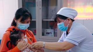 Bộ Y tế chủ động tháo gỡ cơ chế mua sắm, đảm bảo cung ứng đủ vaccine cho Chương trình tiêm chủng mở rộng