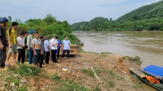 Hà Giang đã tìm thấy thi thể bé trai 7 tuổi đuối nước mất tích trên sông Lô