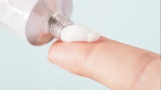 6 thuốc mỡ trị nấm candida