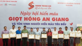 An Giang tổ chức Chương trình “Hành trình đỏ” và tôn vinh người hiến máu tiêu biểu