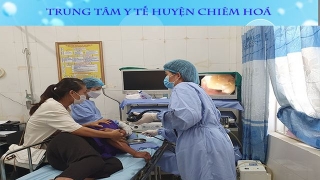 Tuyên Quang nội soi gắp dị vật cho cụ bà 80 tuổi bị hóc xương gà