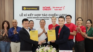 Home Credit và Thế giới di động ký kết hợp tác hướng tới doanh số 2 tỷ USD