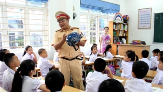 Bộ Giáo dục và Đào tạo yêu cầu trường học chống tai nạn thương tích và bạo hành trẻ