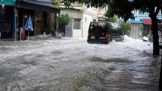 Các tỉnh, thành phố khu vực Trung Bộ, Tây Nguyên và Nam Bộ chủ động ứng phó với mưa lớn, nguy cơ ngập lụt, lũ quét, sạt lở đất