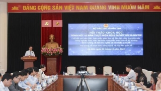 Bộ Giáo dục và Đào tạo tổ chức Hội thảo khoa học tổng kết 10 năm thực hiện Nghị quyết 29-NQ/TW về đổi mới giáo dục