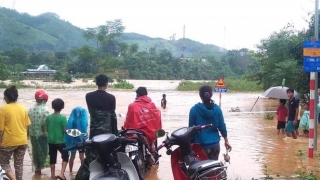 Quảng Nam yêu cầu tập trung ứng phó mưa lũ và thời tiết nguy hiểm trên biển