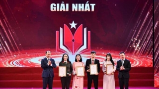 Lễ trao Giải báo chí toàn quốc 'Vì sự nghiệp Giáo dục Việt Nam' năm 2023