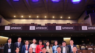 Đại diện Bộ Y tế tham dự kỳ họp lần thứ 42 Đại Hội đồng UNESCO tại Pháp