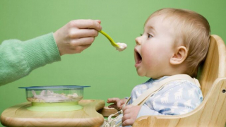 Ăn dặm khoa học cùng Bột ăn dặm Viettrue Milk
