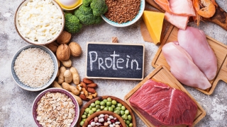 Protein có thể giúp giảm cân như thế nào?