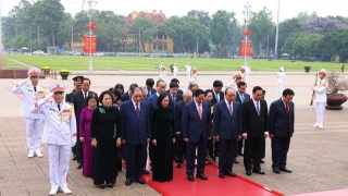 Lãnh đạo Đảng, Nhà nước vào Lăng viếng Chủ tịch Hồ Chí Minh