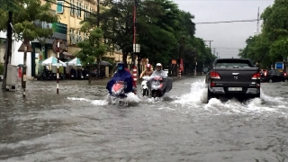 Các tỉnh miền núi phía Bắc ứng phó với mưa dông, mưa lớn kèm lốc, sét, mưa đá và gió giật mạnh