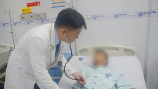 TP. Hồ Chí Minh: Cấp cứu kịp thời nam bệnh nhân 17 tuổi bị tràn dịch màng ngoài tim, gây ép tim nguy kịch