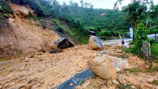 Lào Cai: Chủ động các biện pháp phòng, chống, ứng phó với mưa, lũ, dông, lốc, sét, sạt lở đất, đá