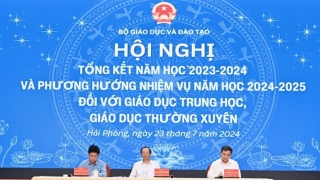 Tổng kết năm học 2023-2024 đối với giáo dục trung học, giáo dục thường xuyên