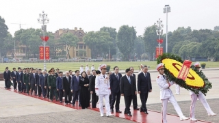 Lãnh đạo Đảng, Nhà nước viếng Chủ tịch Hồ Chí Minh và các Anh hùng liệt sĩ