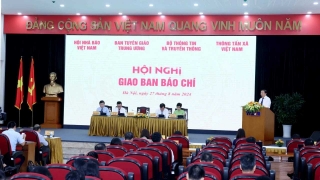 Hội nghị giao ban báo chí