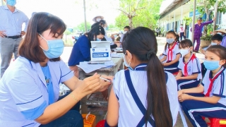 Cà Mau: Triển khai chiến dịch tiêm vaccine sởi - rubella năm 2024