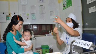 Hà Nội triển khai chiến dịch tiêm chủng vaccine phòng, chống dịch sởi