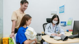 Giải pháp bảo vệ trẻ sinh non, tim bẩm sinh trước nguy cơ viêm phổi do RSV chính thức có mặt ở Việt Nam